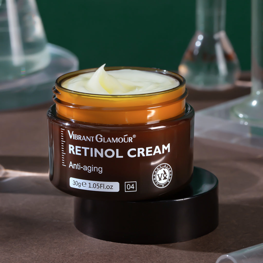 VIBRANT GLAMOUR Natural Retinol Anti Aging Whitening Face Cream 30g (FREE GIFT ONLY TODAY)